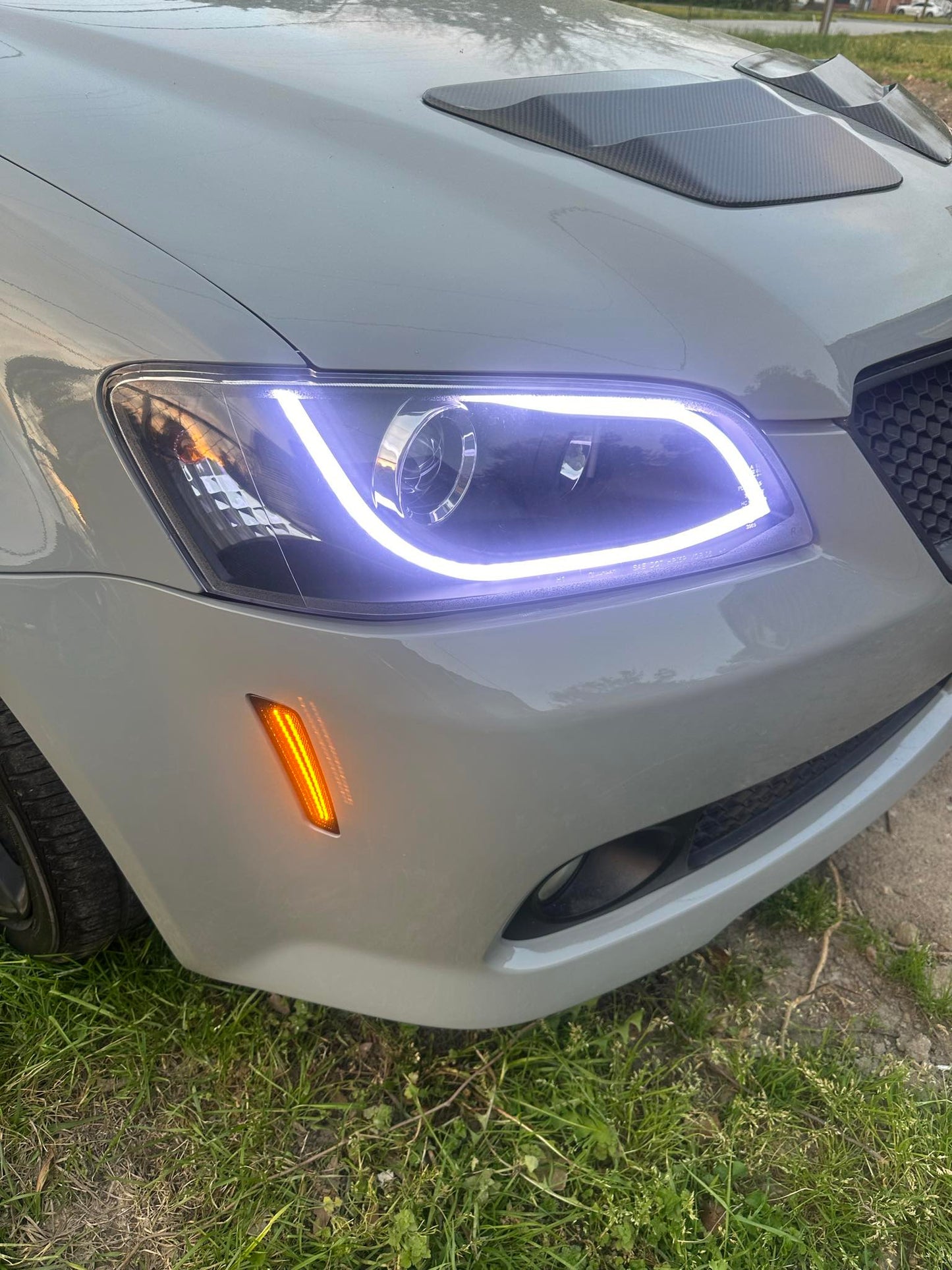 Pontiac G8 and Chevy Caprice Tinted LED Parking Lights (Amber)