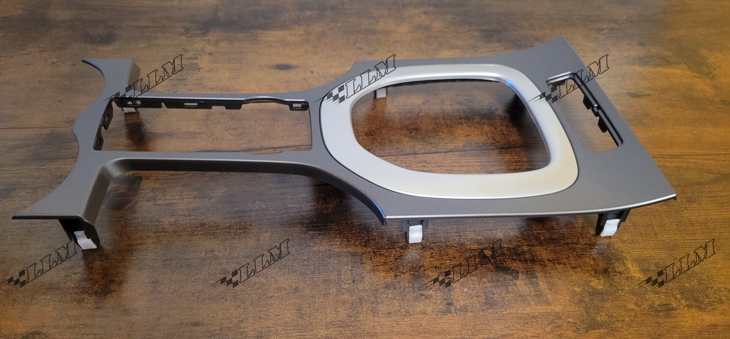 VE Series 2 and Caprice 9C3 Shifter Surround