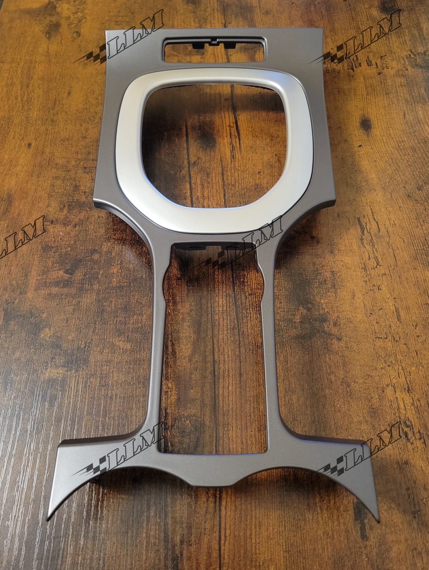 VE Series 2 and Caprice 9C3 Shifter Surround