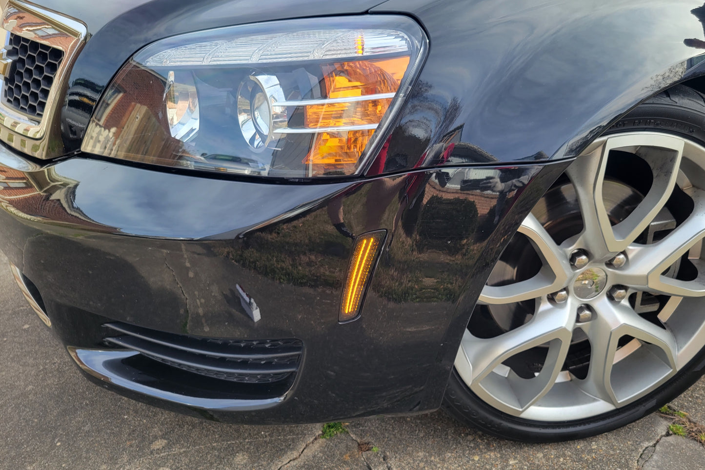Pontiac G8 and Chevy Caprice Tinted LED Parking Lights (Amber)