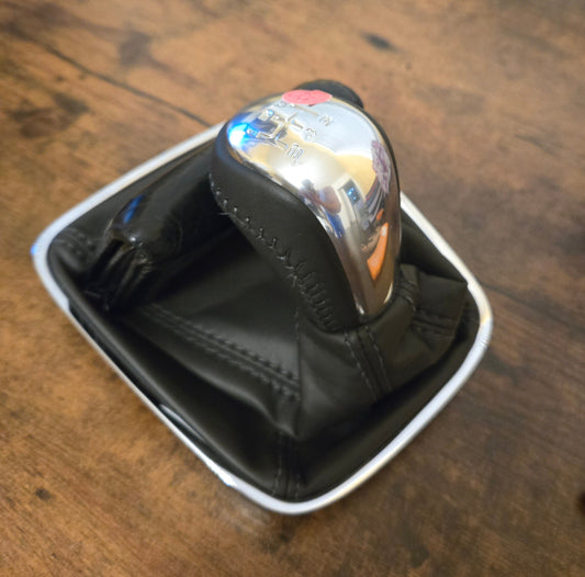 Chevy SS Sedan Manual Shift Knob and Boot Assembly