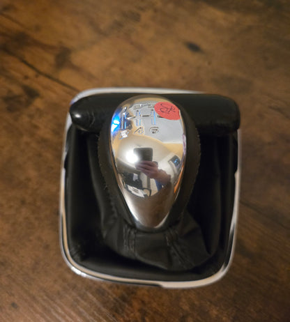 Chevy SS Sedan Manual Shift Knob and Boot Assembly