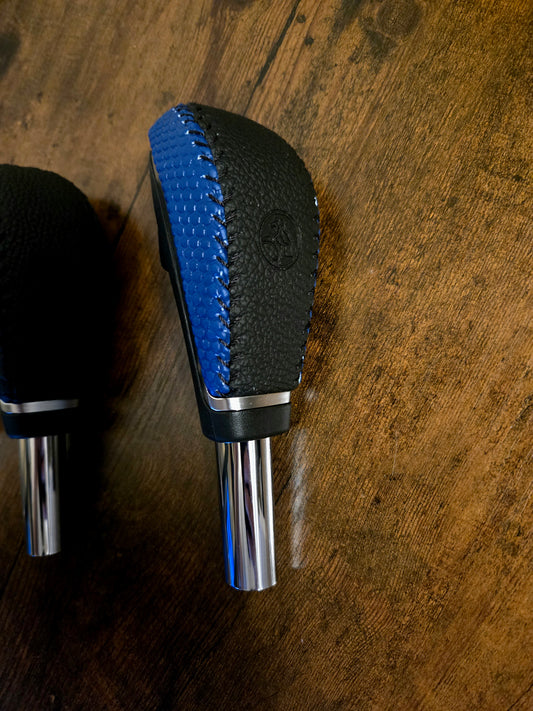 Pontiac G8 & Chevy Caprice Shift Knob Assembly Blue/Black