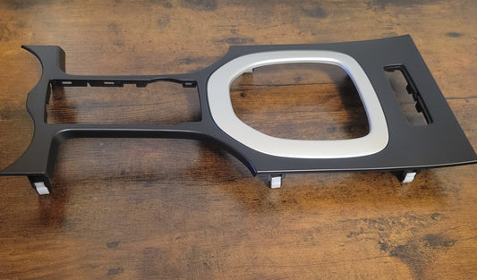 VE Series 1 and Pontiac G8 Shifter Surround